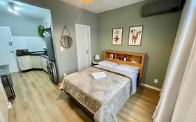 Loft Studio 104 no Kobrasol à 7km de Floripa